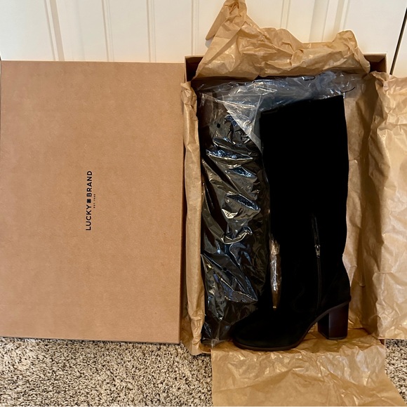 NIB Lucky Brand Jolna black suede boots, 7.5 - Picture 13 of 13